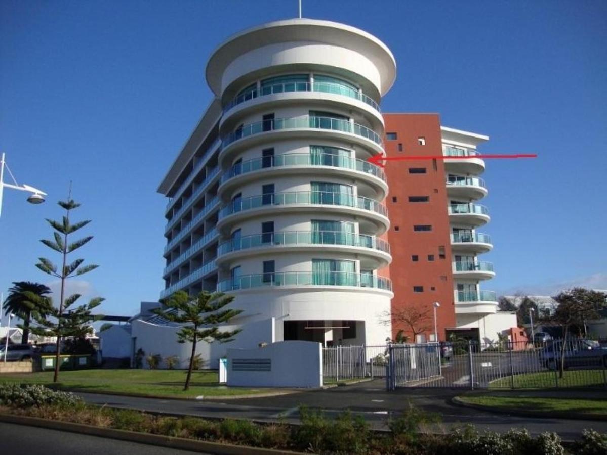 A 406 Fantastic Ocean Beach And Marina View Apt - Mandurah Bagian luar foto